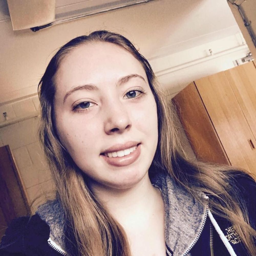 Meet your Posher, Pamela